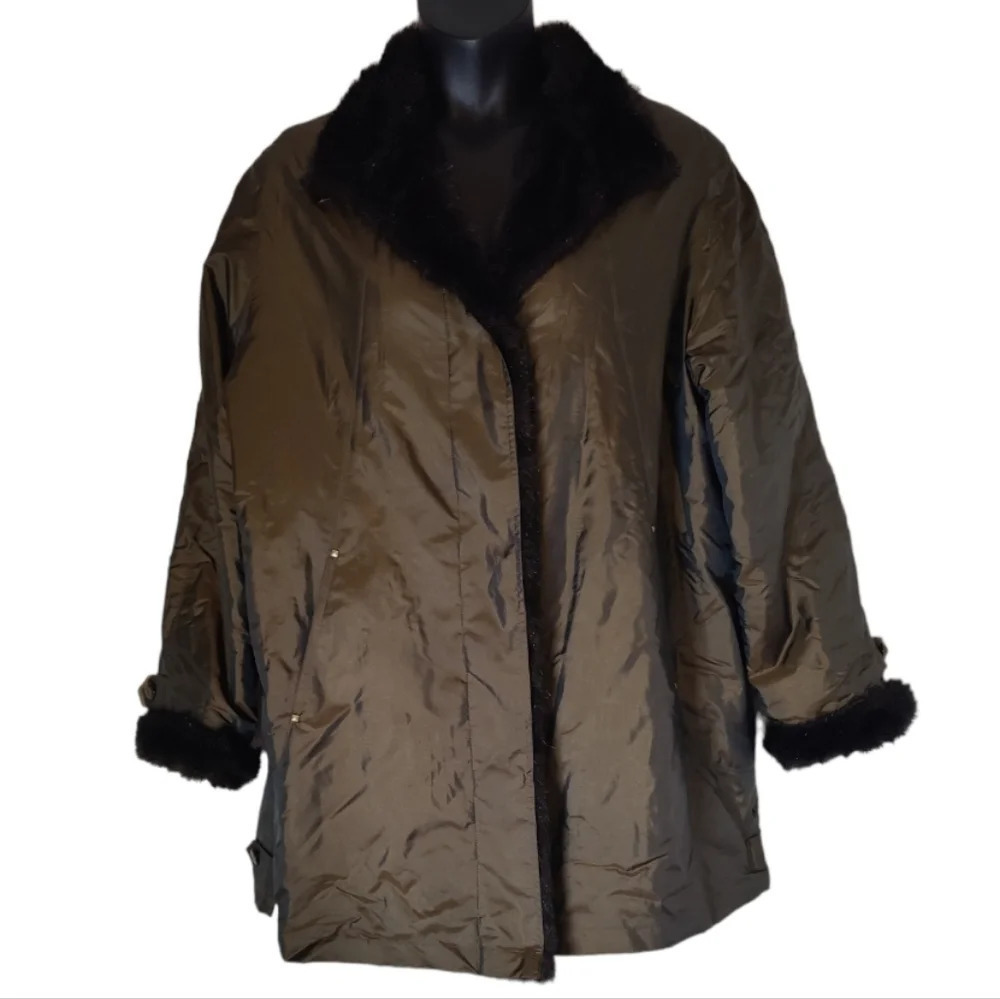 𝅺BEAUTIFUL Regent Park Iridescent Faux Mink Trimmed Coat EUC ❤️ - Picture 14 of 15